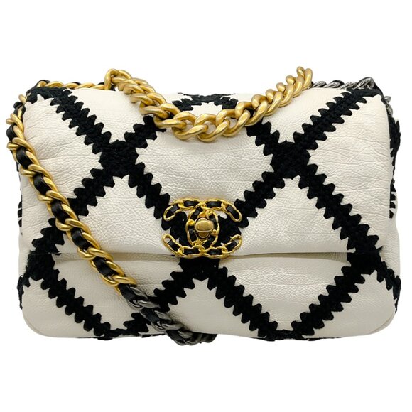 Chanel 2021 White Leather / Black Crochet Medium 19 Flap Bag - Picture 1 of 11